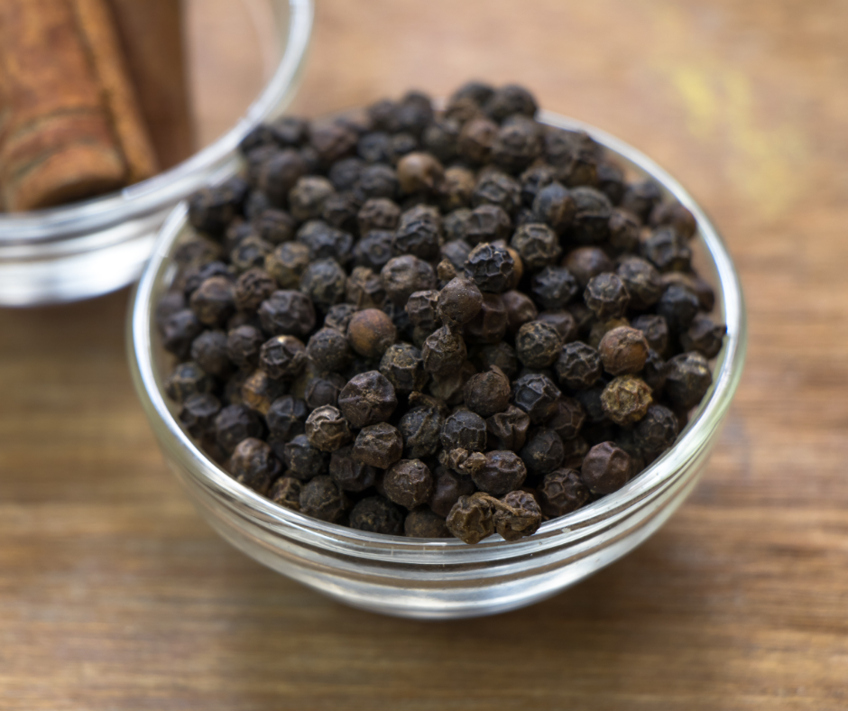 Why should Black Pepper be added to Turmeric Curcumin Capsules